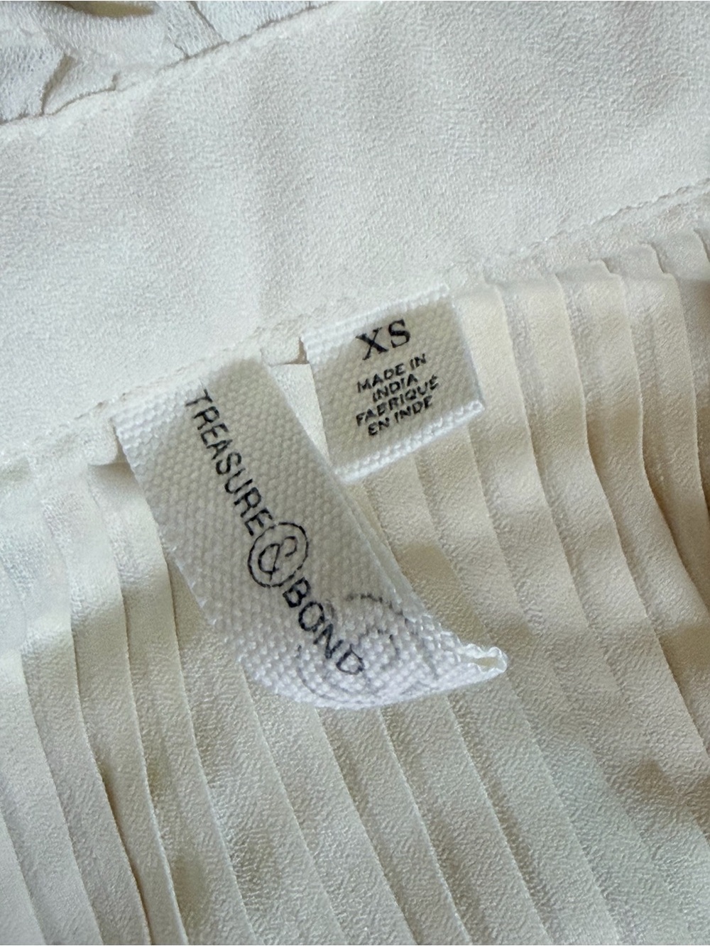 Treasure & Bond Cream Pleated Button Oversized Ruffle Collar Blouse Sz XS - Picture 12 of 13